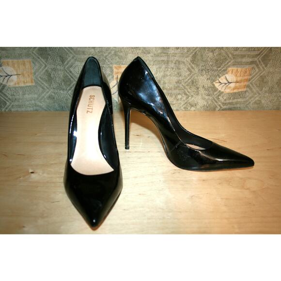Schutz Black Patent Leather Pumps 9.5 B-10 / 41 - Picture 2 of 5